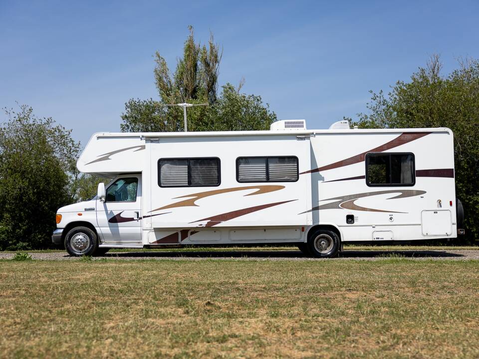 Bild 16/50 von Ford E-450 Forest River Sunseeker (2007)