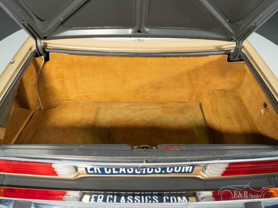 Image 8/19 of Mercedes-Benz 560 SL (1988)