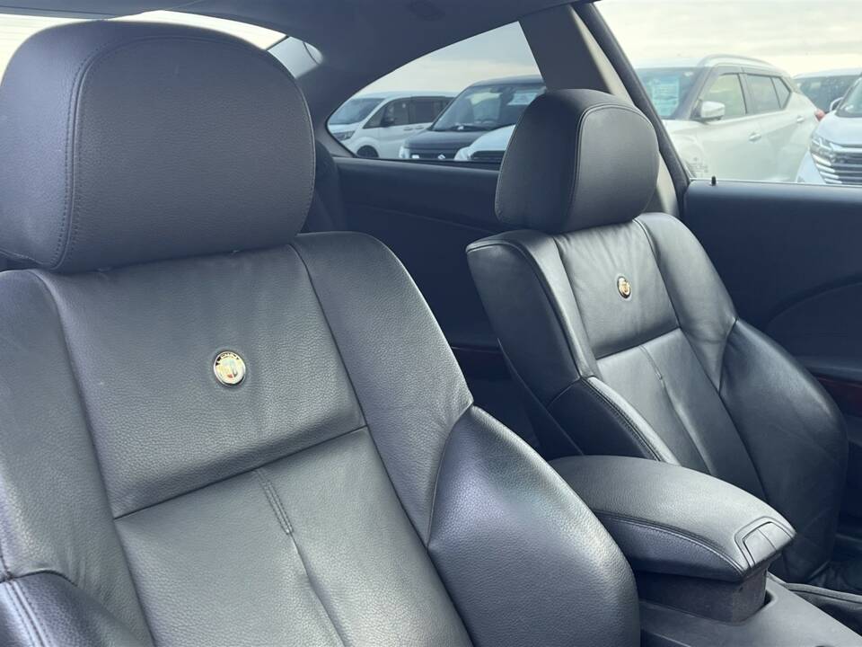 Image 19/55 of ALPINA B6 Coupé (2006)