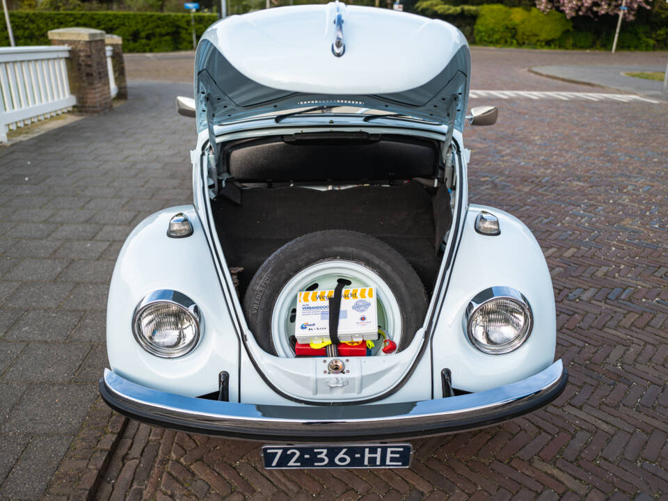 Image 25/56 of Volkswagen Beetle 1500 (1968)