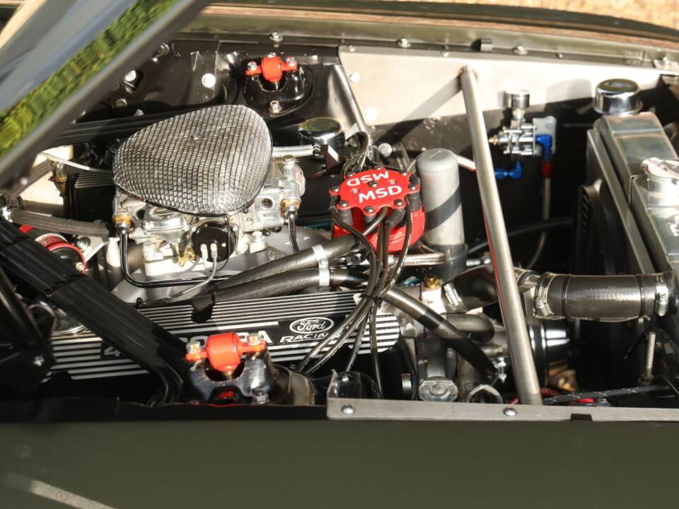 Image 43/50 of Ford Shelby GT 500 (1969)