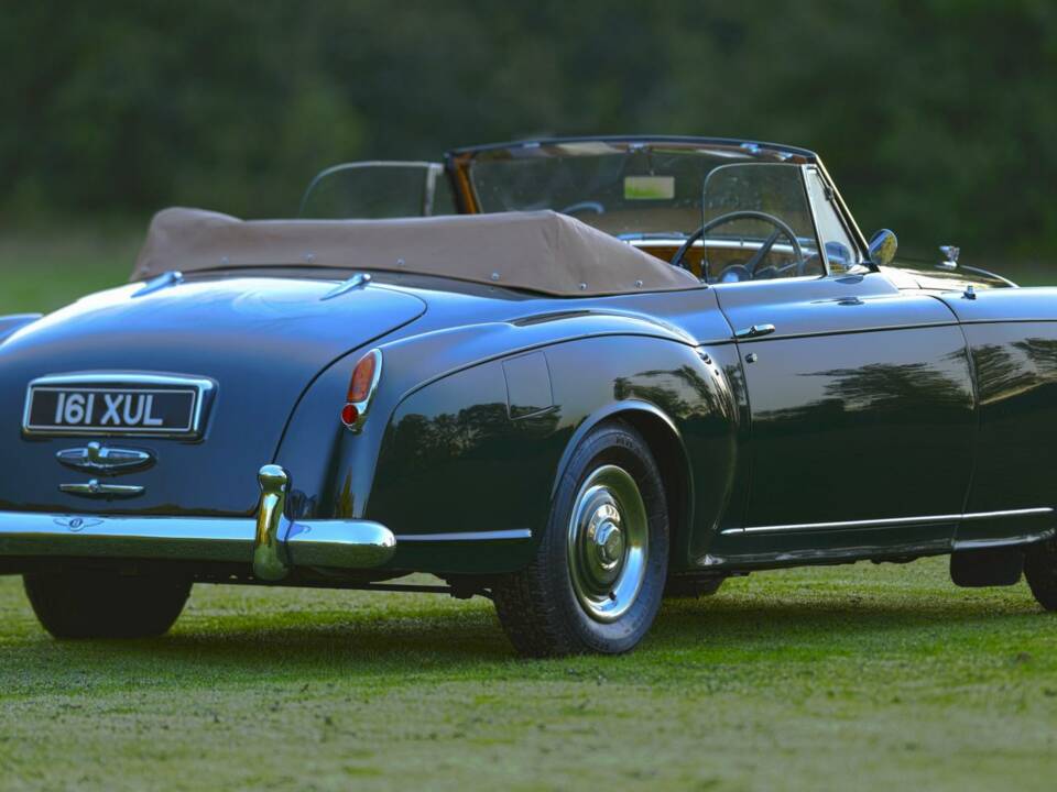 Afbeelding 11/50 van Bentley S 1 Continental DHC (1957)