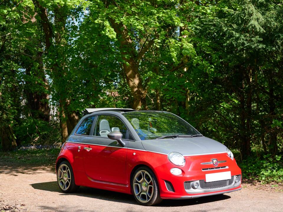 Bild 39/50 von Abarth 595 C Competizione (2014)