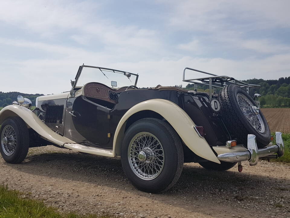 Image 3/52 of MG TD (1953)