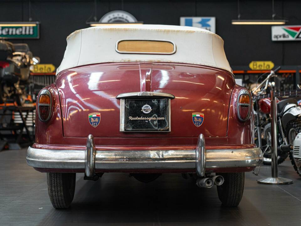Immagine 5/41 di FIAT 1400 (1950)