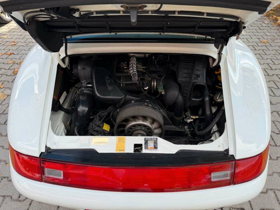 Bild 28/40 von Porsche 911 Carrera (1993)