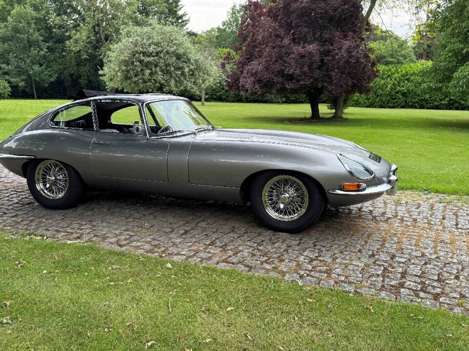 Image 8/30 de Jaguar Type E 4.2 (1965)