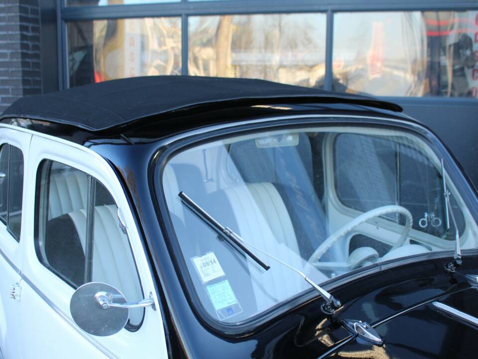 Image 5/8 of Renault 4 CV (1960)