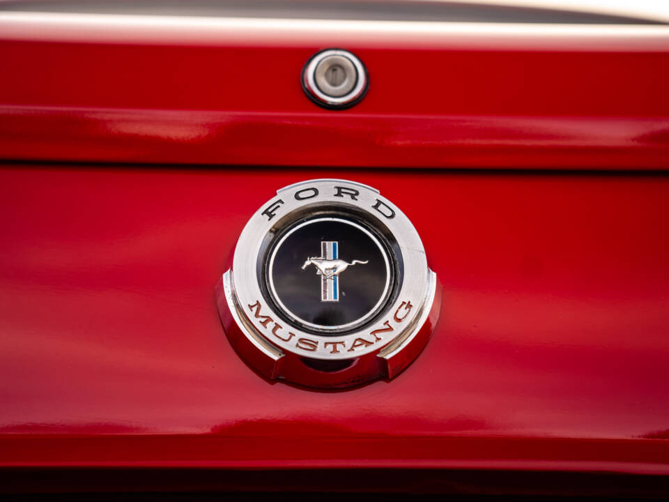 Image 23/50 of Ford Mustang 289 (1965)