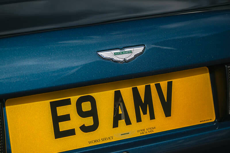 Bild 34/34 von Aston Martin Virage (1990)