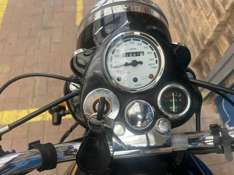 Immagine 8/17 di Royal Enfield DUMMY (2004)