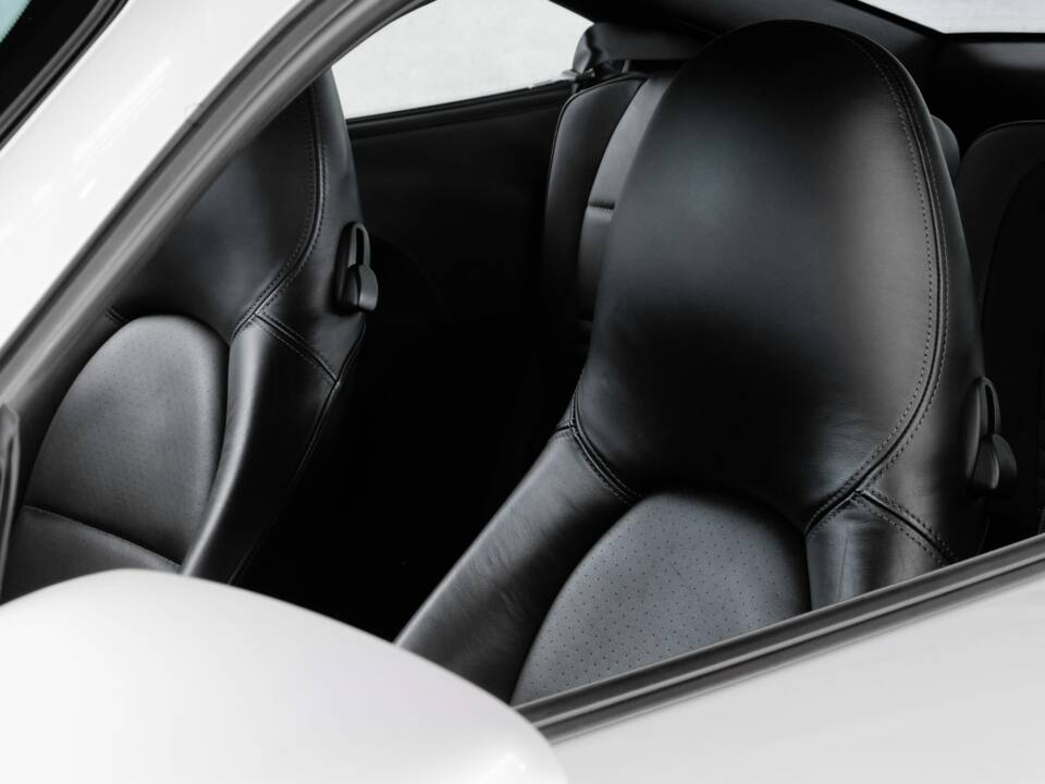 Image 20/49 of Porsche 911 Turbo (2002)
