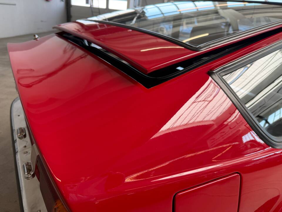 Immagine 26/50 di Alfa Romeo Junior Zagato GT 1300 (1972)