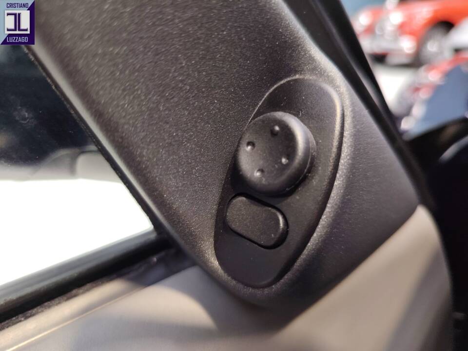 Bild 49/93 von Porsche 911 Carrera 4 (1998)