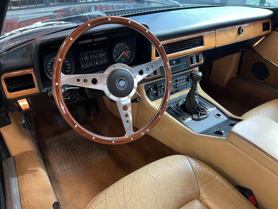 Imagen 4/23 de Jaguar XJ-SC 3.6 (1986)
