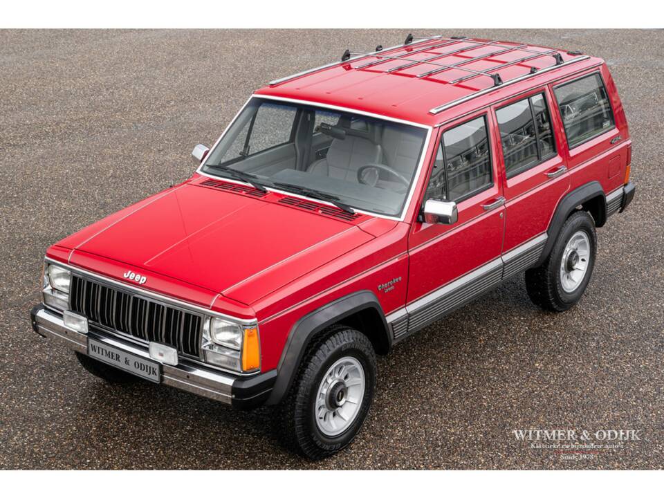 Image 2/27 of Jeep Cherokee (1988)