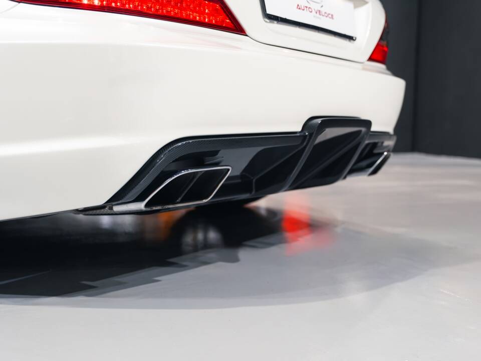 Afbeelding 12/47 van Mercedes-Benz SL 65 AMG Black Series (2010)
