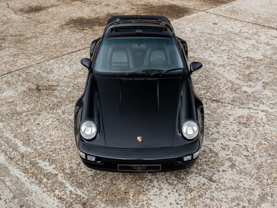 Bild 8/33 von Porsche 911 Turbo 3.6 (1993)