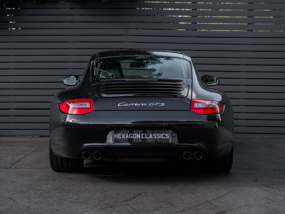 Image 25/50 de Porsche 911 Carrera GTS (2011)