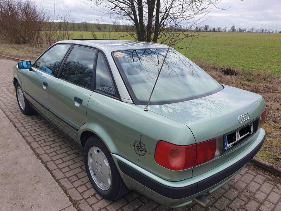 Image 15/21 of Audi 80 - 2.0 E (1992)