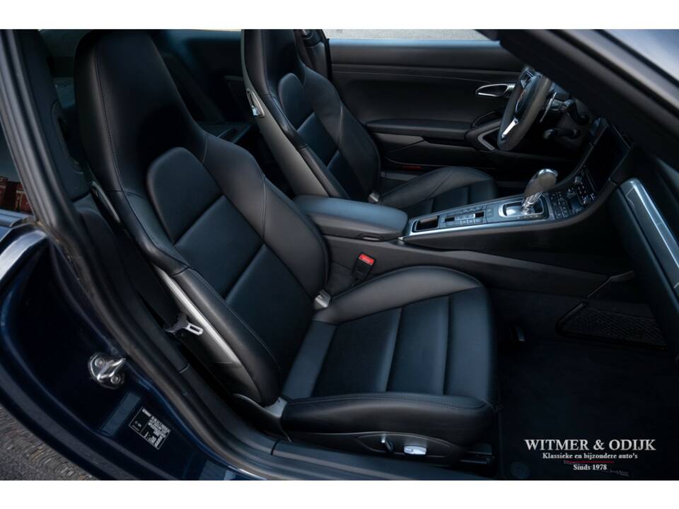 Immagine 7/31 di Porsche 911 Carrera (2018)
