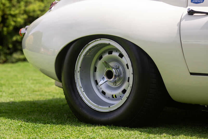 Image 36/50 de Jaguar E-Type &quot;Semi-Lightweight&quot; (1963)