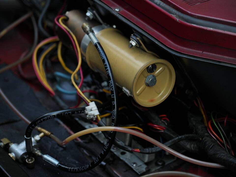 Immagine 54/57 di Lincoln Continental Convertible (1966)