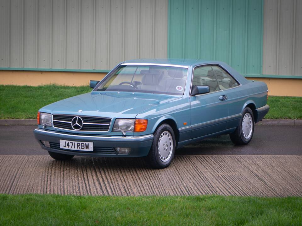Image 2/31 de Mercedes-Benz 420 SEC (1990)