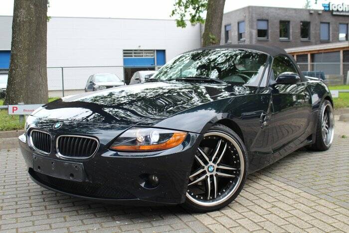 Image 5/7 de BMW Z4 2.5i (2003)