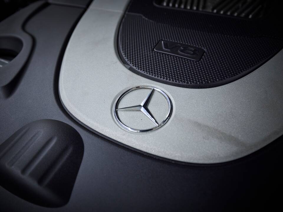 Image 90/99 de Mercedes-Benz SL 550 (2007)