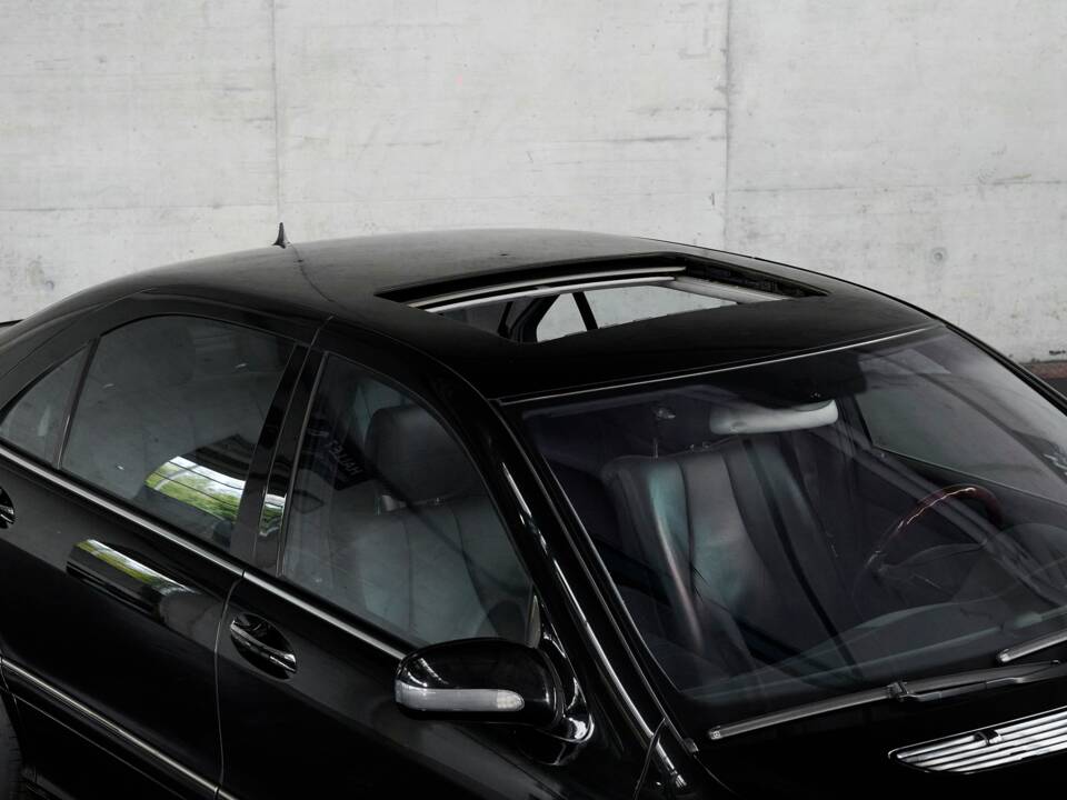 Bild 15/50 von Mercedes-Benz S 600 L (2001)