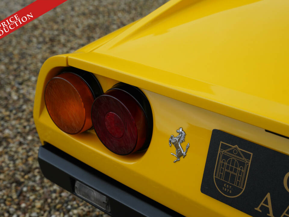 Bild 22/50 von Ferrari 308 GTB (1976)