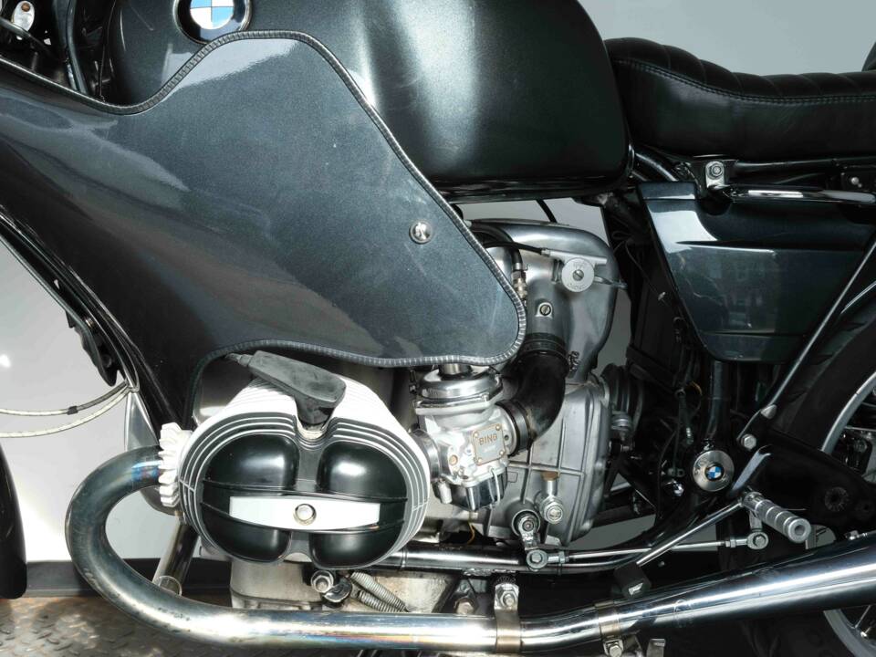 Image 18/45 of BMW R 100/7 (1977)