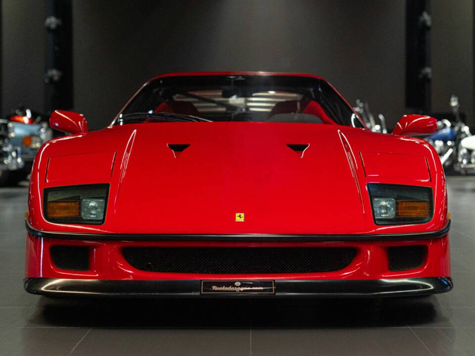 Bild 4/50 von Ferrari F 40 (1991)