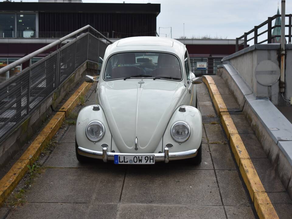 Bild 20/56 von Volkswagen Käfer 1300 (1968)