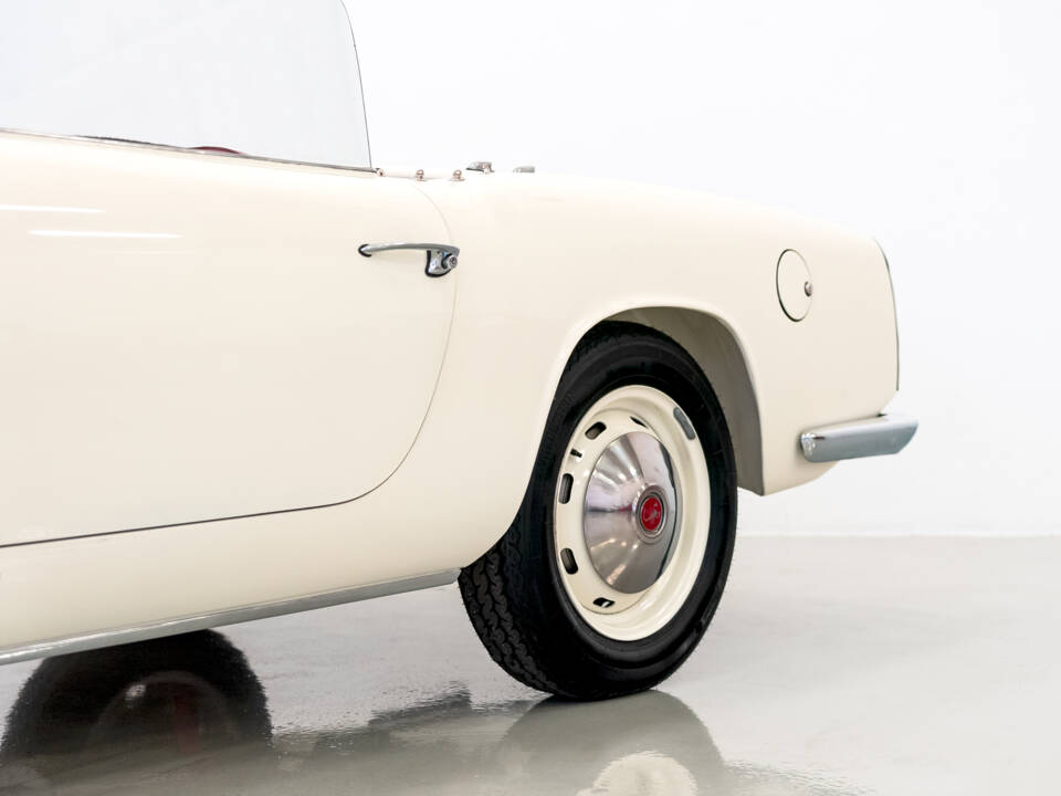 Image 9/45 of Abarth 1600 Spider Allemano (1959)