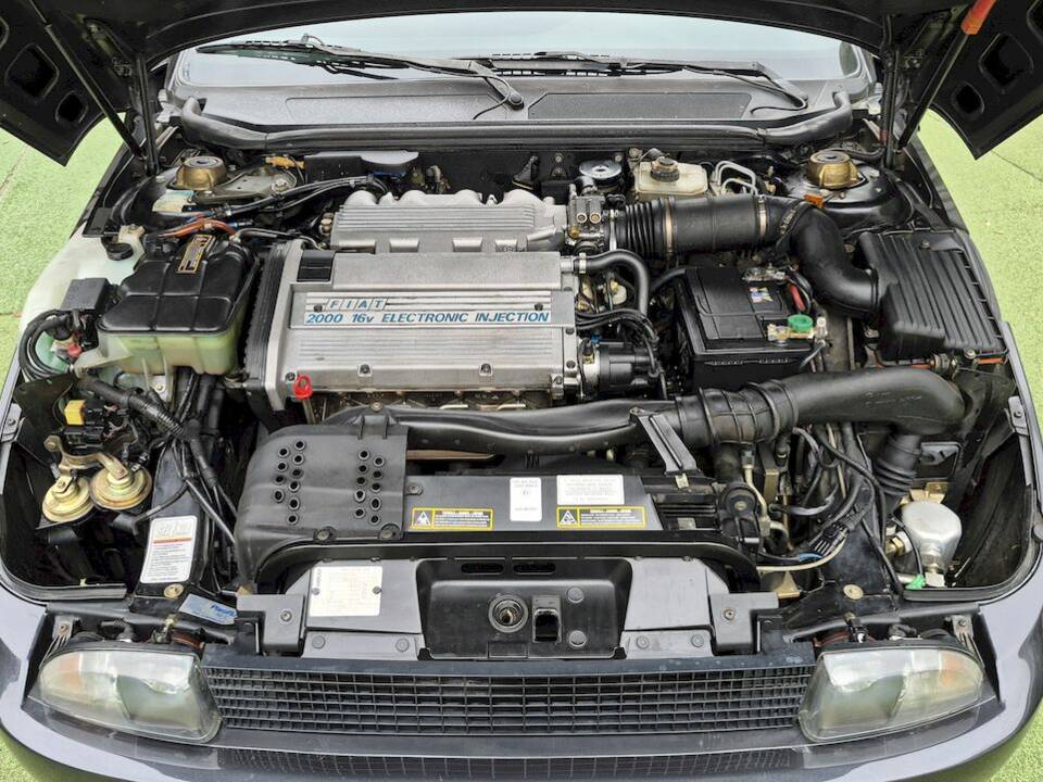 Immagine 50/63 di FIAT Coupé 2.0 16V (1994)