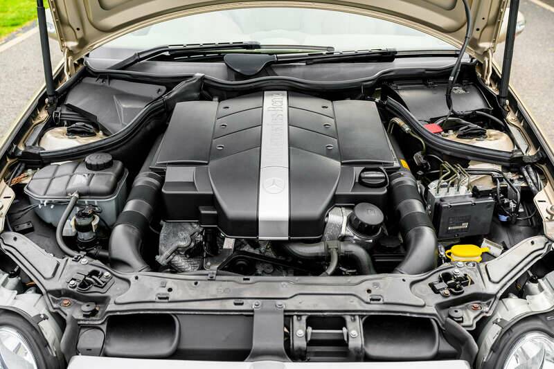 Bild 3/47 von Mercedes-Benz CLK 320 (2003)