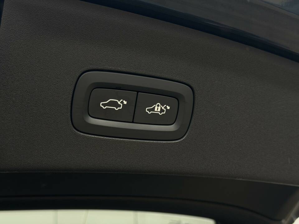 Bild 38/40 von Polestar 2 (2021)