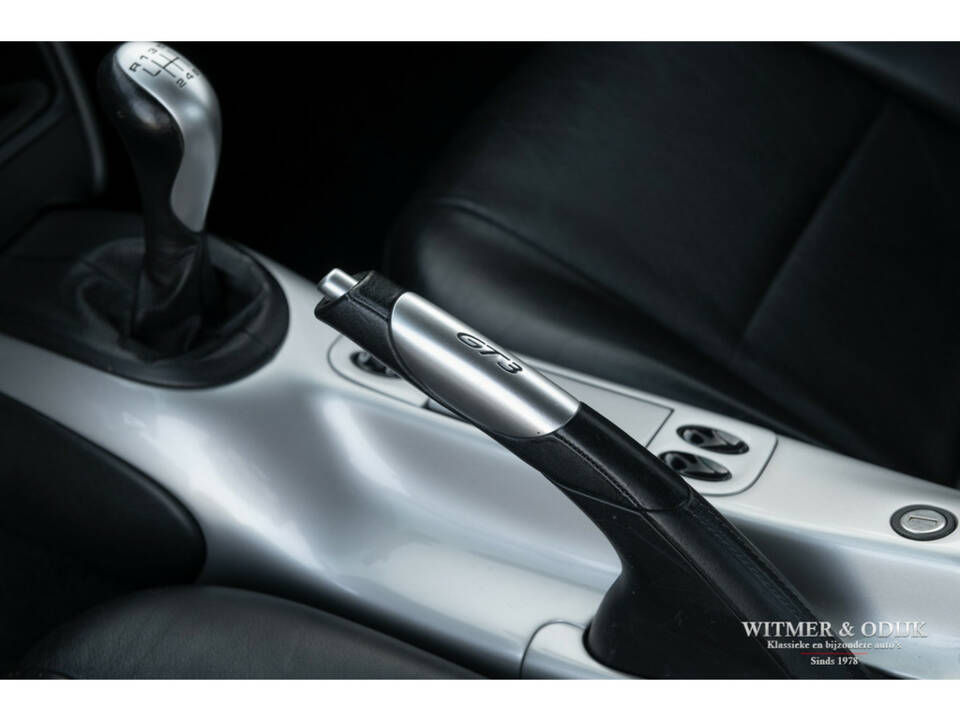 Image 16/33 of Porsche 911 GT3 (2000)