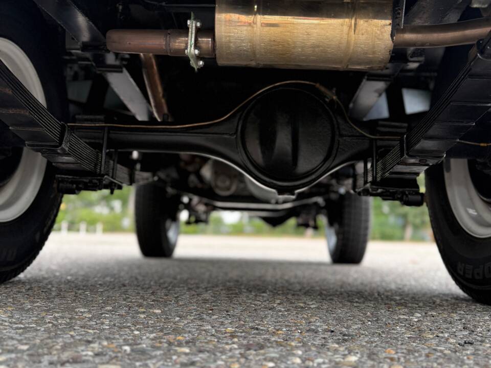 Image 20/20 of Land Rover 88 (1977)