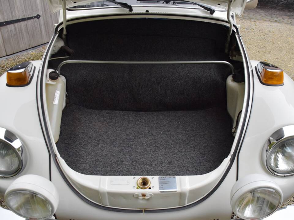Bild 48/49 von Volkswagen Super Beetle (1979)