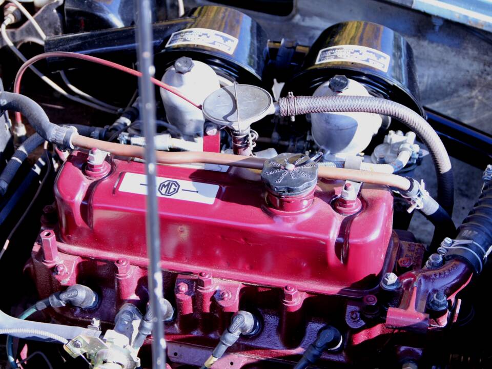 Bild 19/23 von MG MGB (1969)