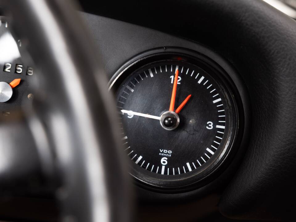 Image 14/36 de Porsche 911 2.4 T "Oilflap" (1972)