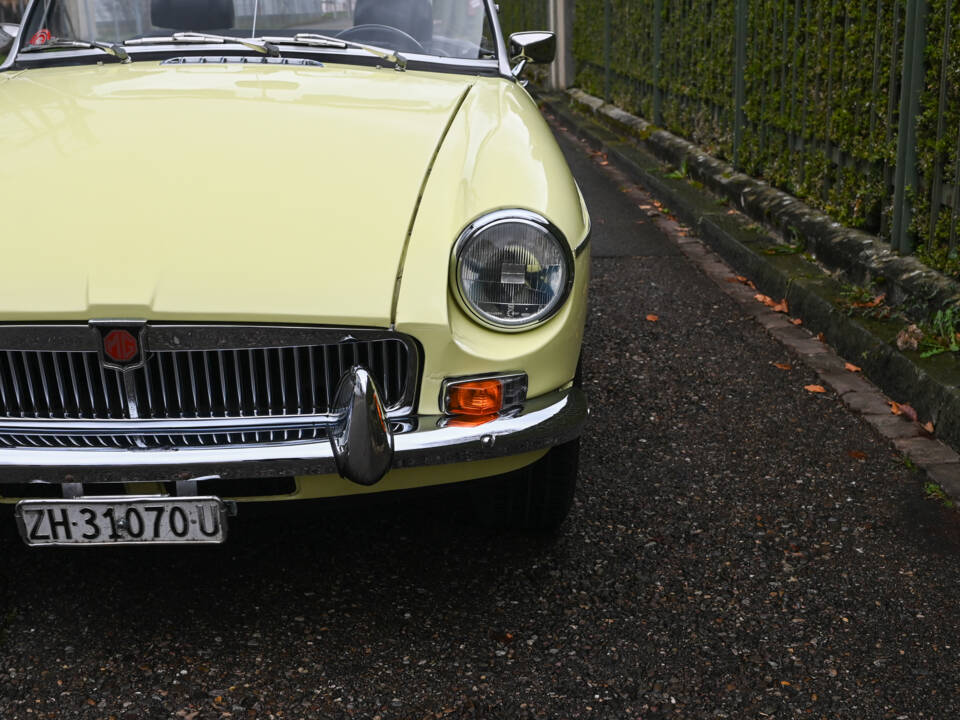 Bild 17/32 von MG MGB (1976)