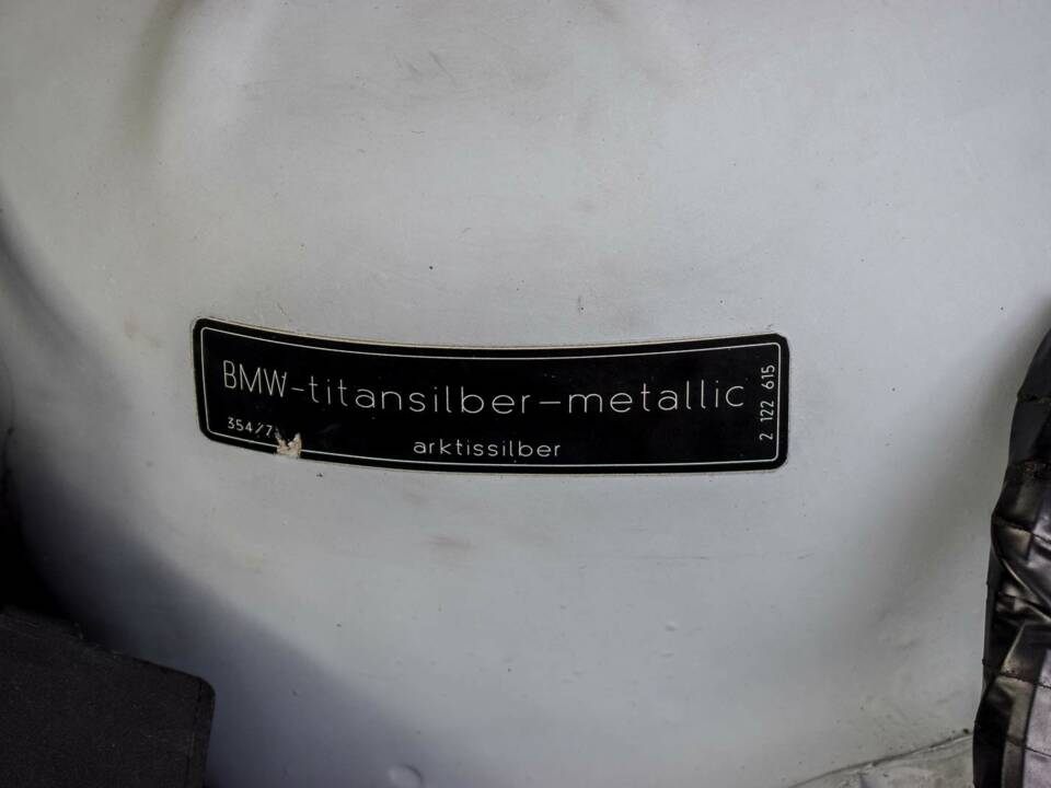 Bild 40/50 von BMW Z3 2.0 (2000)