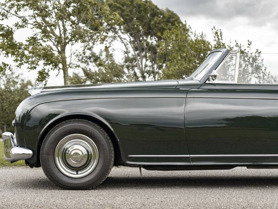 Afbeelding 28/50 van Bentley S 1 Continental DHC (1957)