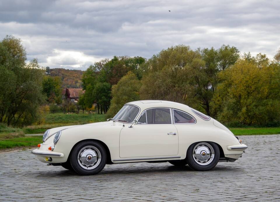 Image 2/39 de Porsche 356 B Carrera 2/2000 GS (1963)