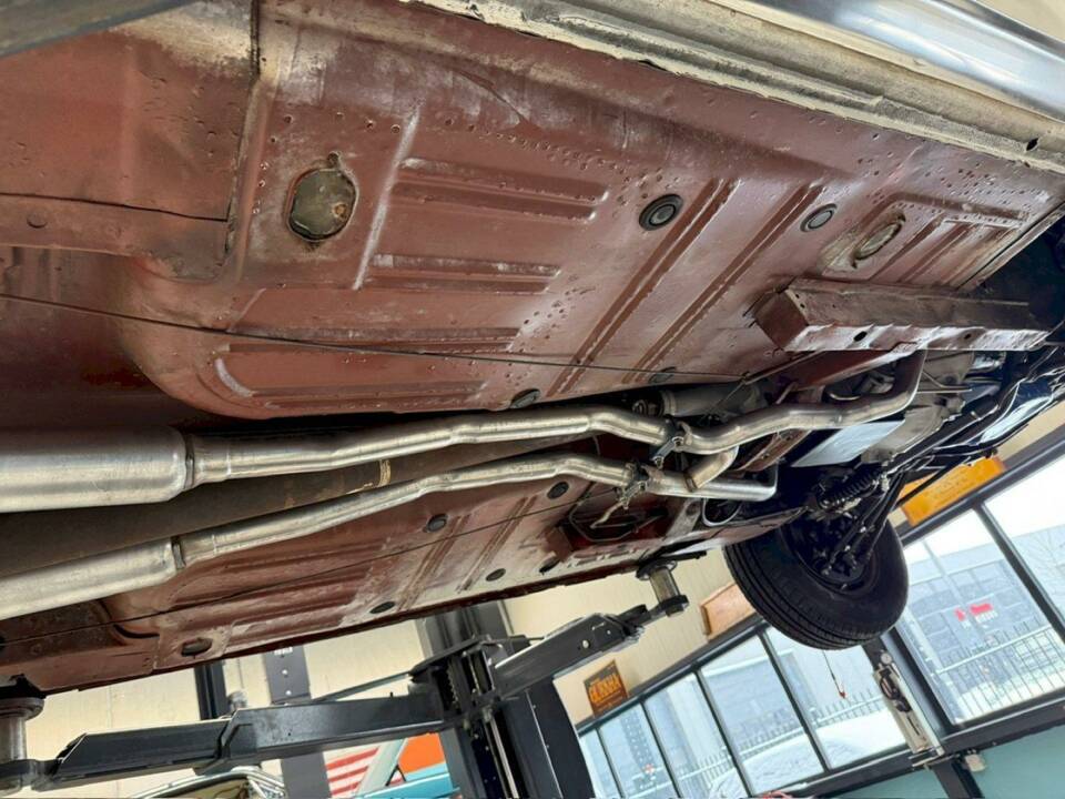 Image 18/35 of Ford Mustang 390 GTA (1967)