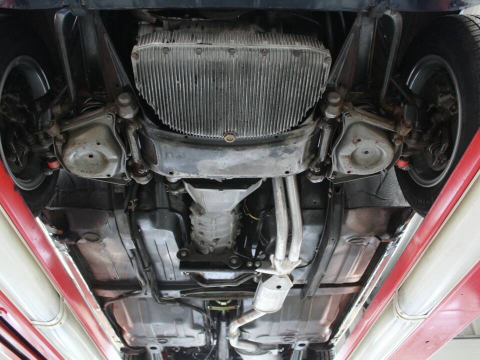 Immagine 10/50 di Alfa Romeo 2000 GTV (1974)